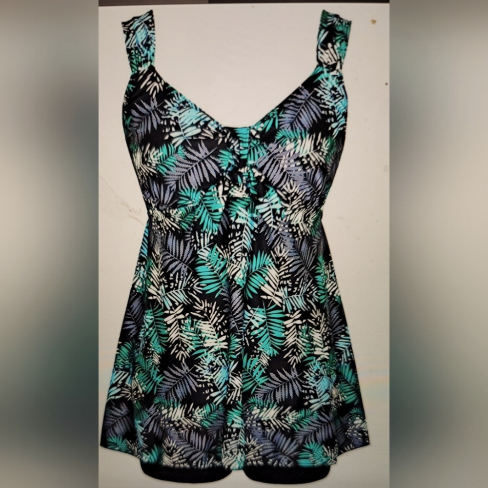 NWOT TANKINI SWIM DRESS BOY SHORT COVER UP MODEST SWIM BATHING SUIT SIZE… cute